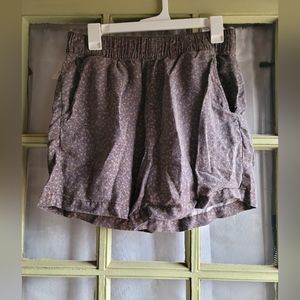 Social Standard shorts